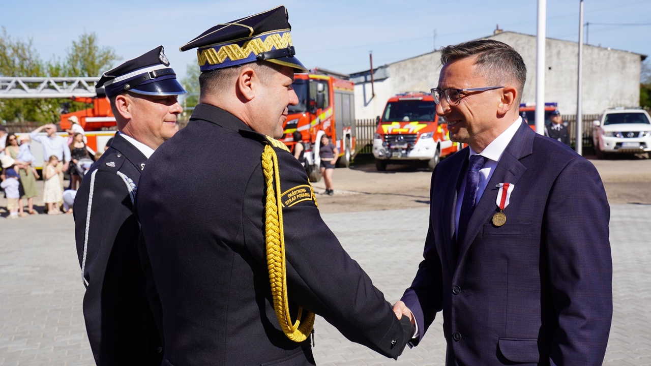 Nowa remiza OSP w Klembowie oficjalnie otwarta