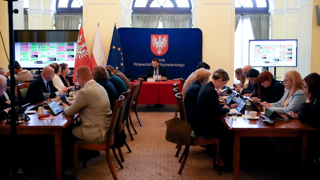 Wrześniowa sesja sejmiku. Ważna decyzja w sprawie dzików